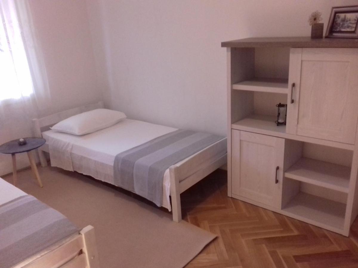 Apartamento Jordan Kaštela Exterior foto