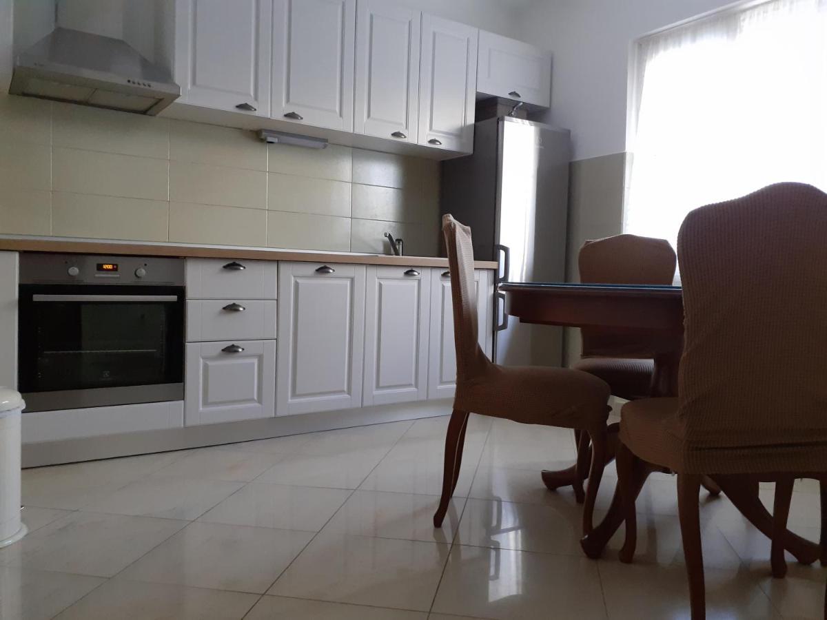 Apartamento Jordan Kaštela Exterior foto
